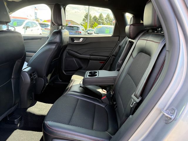 Certified 2024 Ford Escape ST-Line w/ Tech Pack #1 AWD/4WD image 9