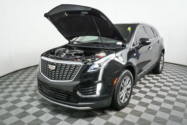 Certified 2023 Cadillac XT5 Premium Luxury w/ Technology Package FWD image 5
