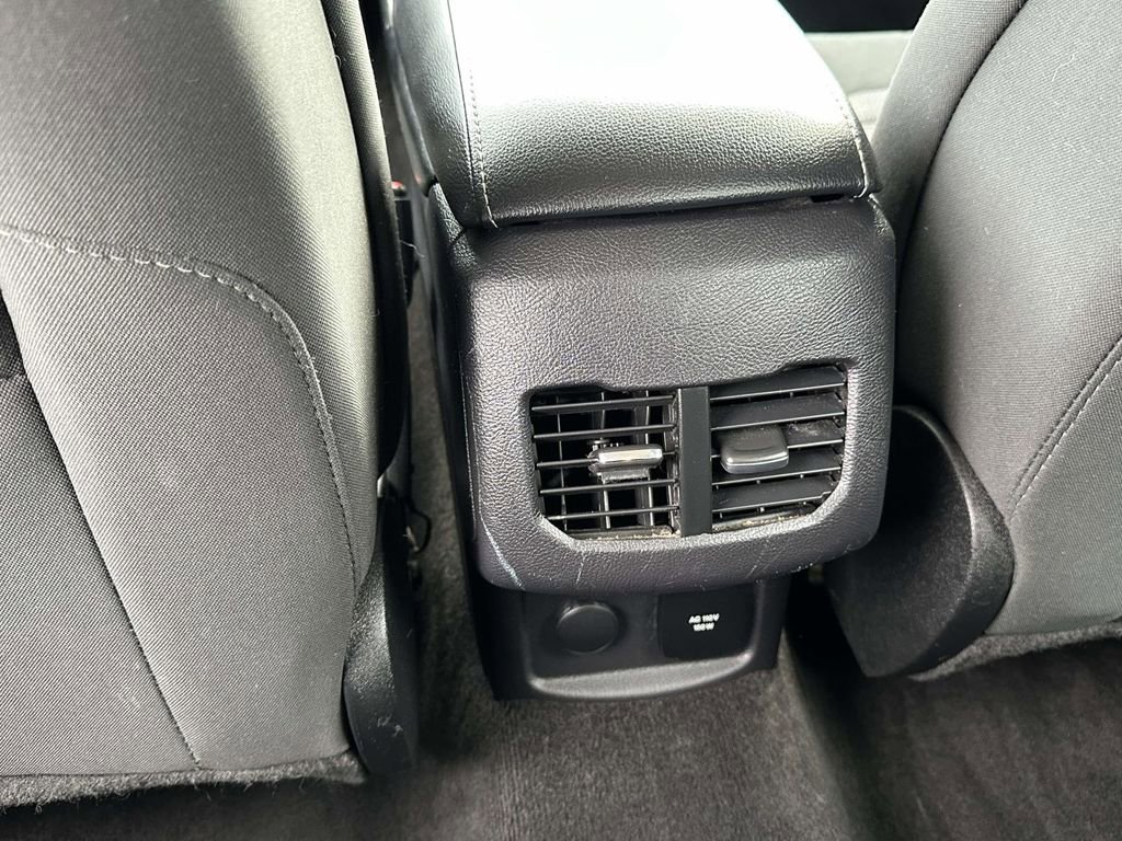 Used 2018 Ford Fusion SE image 14