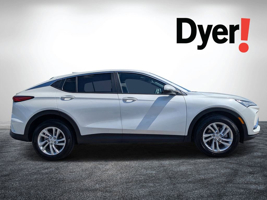 Certified 2024 Buick Envista Preferred image 2