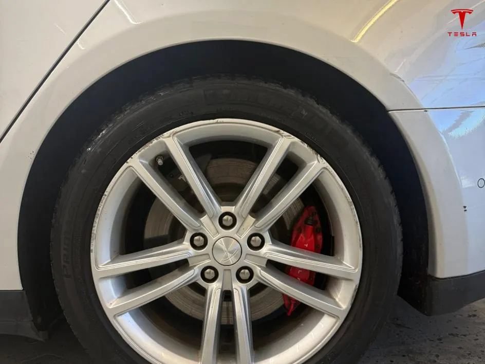 Used 2014 Tesla Model S P85D AWD/4WD image 10