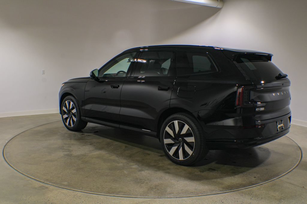 New 2026 Volvo EX90 Ultra AWD/4WD image 3