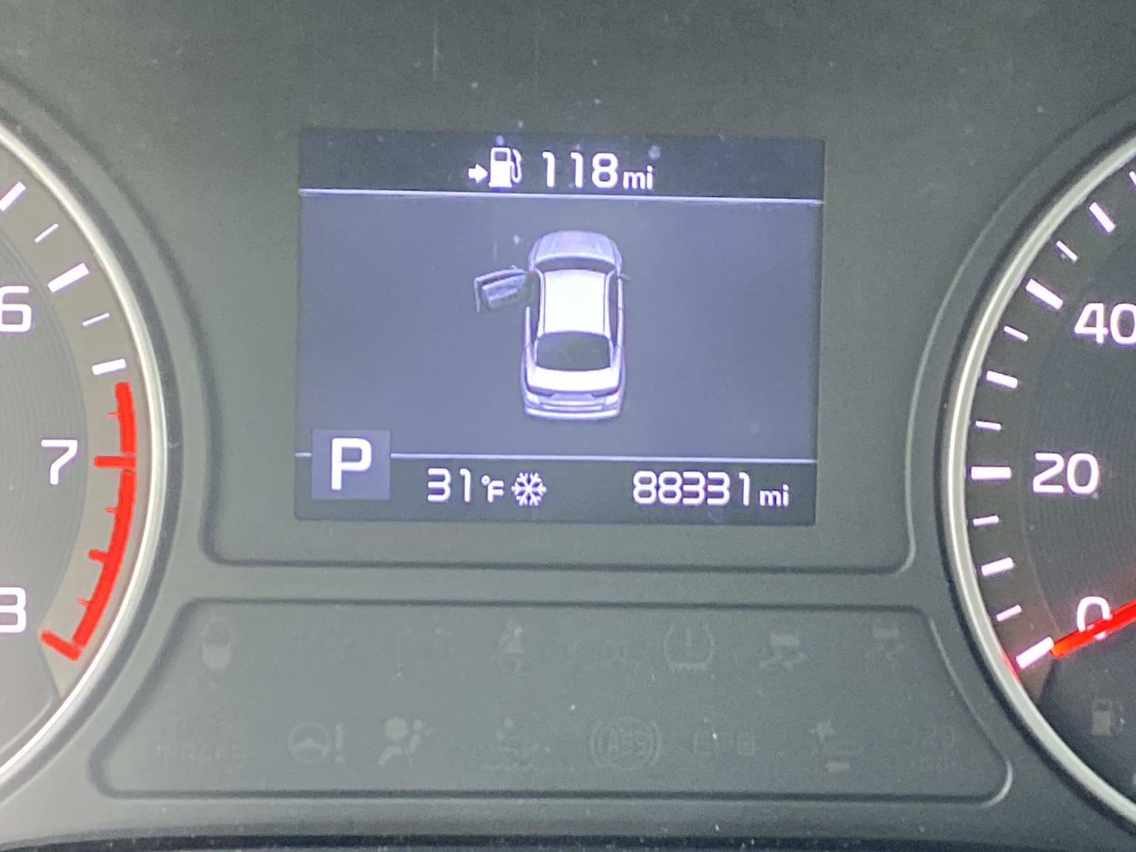 Used 2019 Kia Optima EX image 29