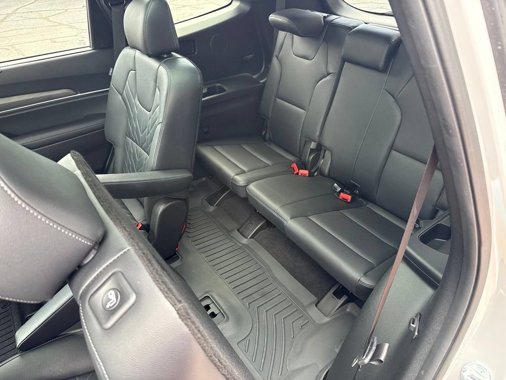 Used 2024 Kia Telluride SX X-Line AWD/4WD image 19