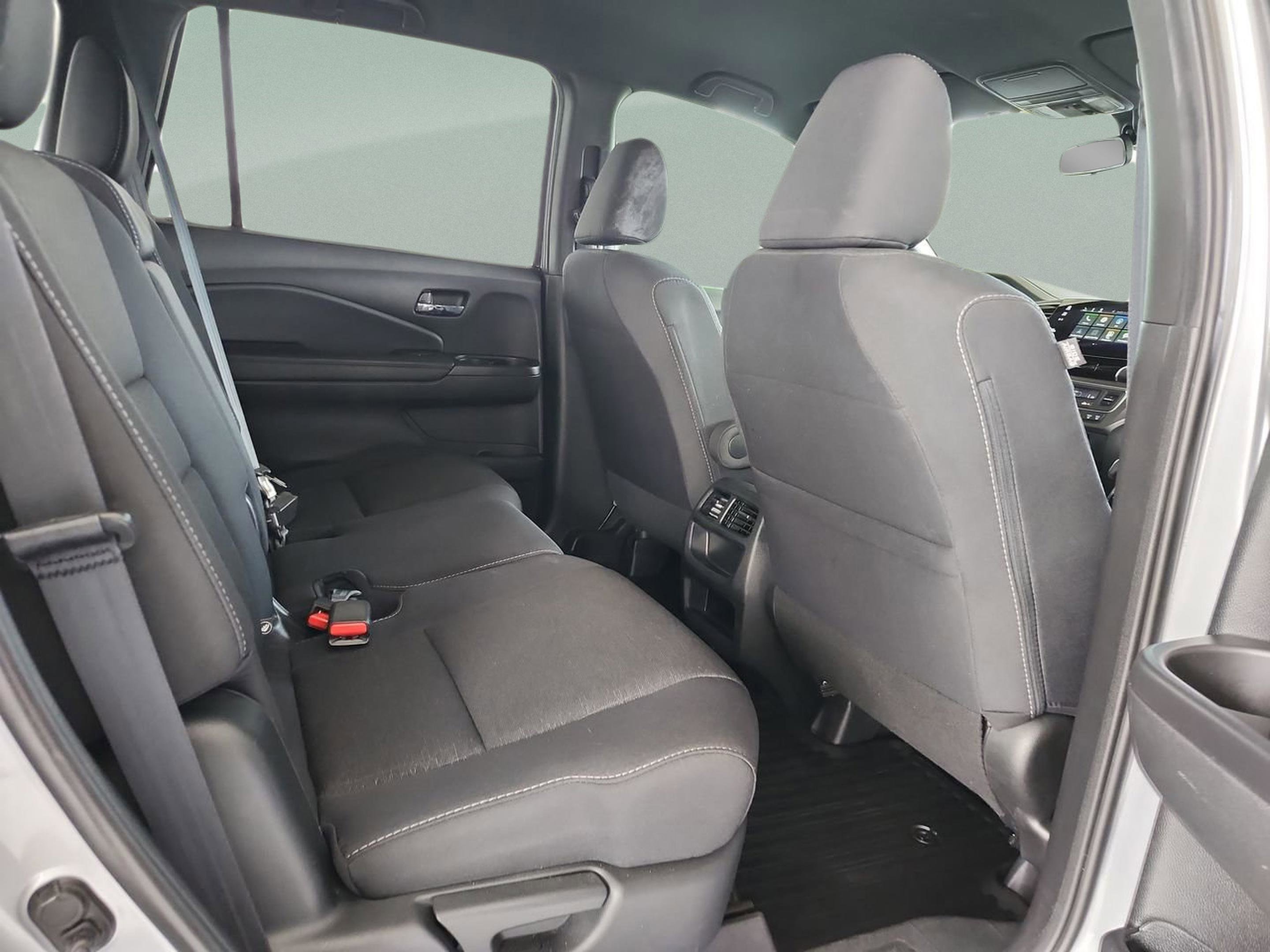 Certified 2021 Honda Passport Sport image 18