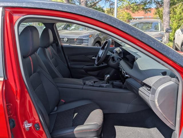 New 2026 Nissan Sentra SR w/ SR Premium Package FWD image 9