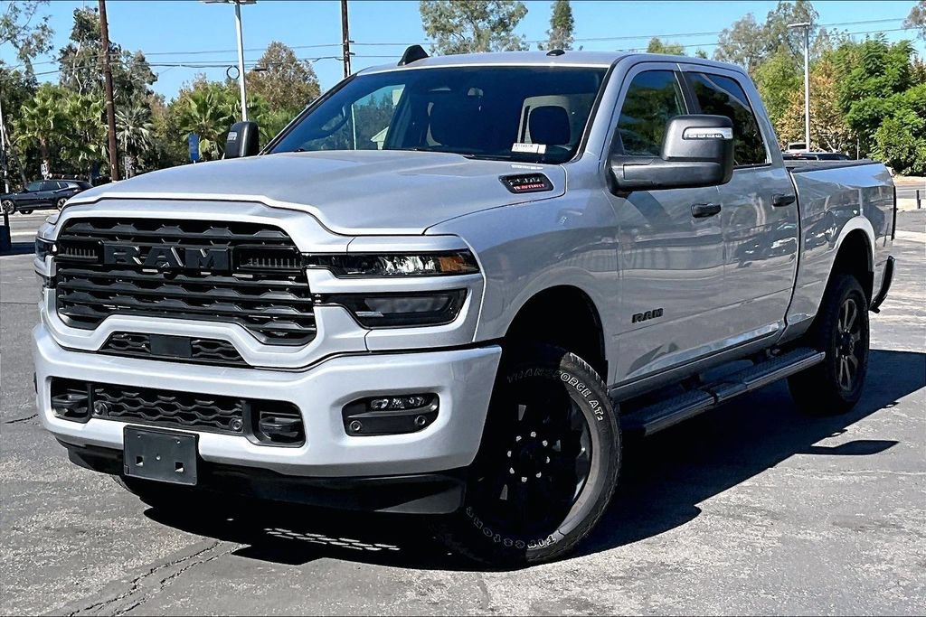 Used 2026 RAM 2500 Big Horn AWD/4WD image 2