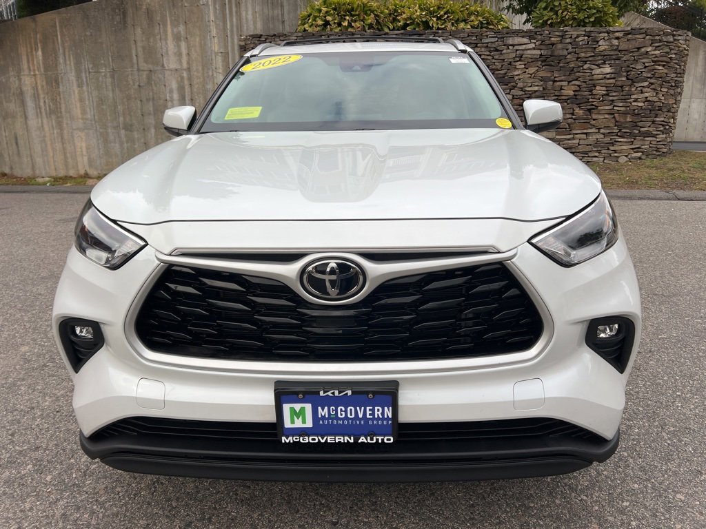 Used 2022 Toyota Highlander XLE image 8