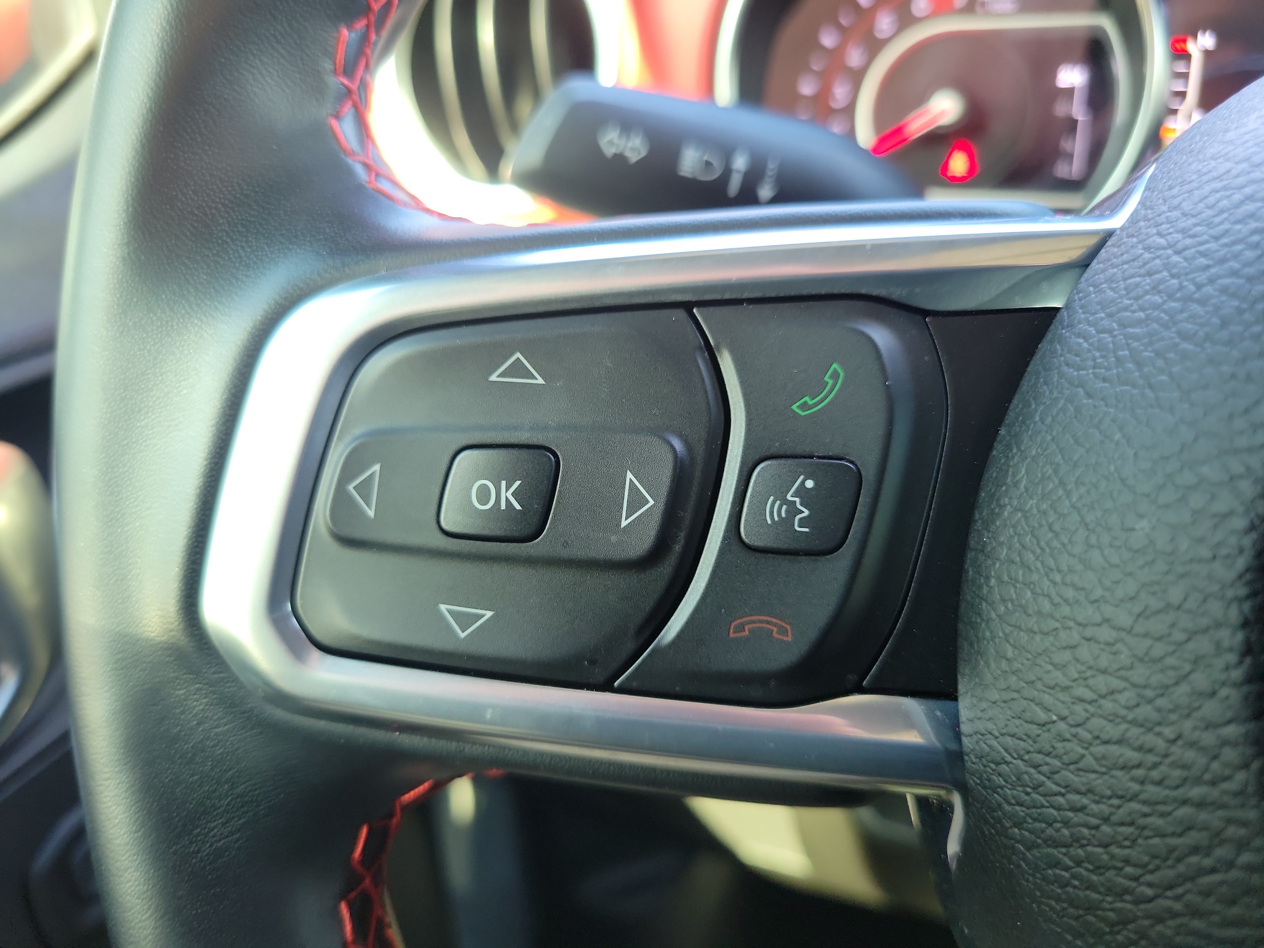 Used 2021 Jeep Wrangler Unlimited Rubicon AWD/4WD image 15