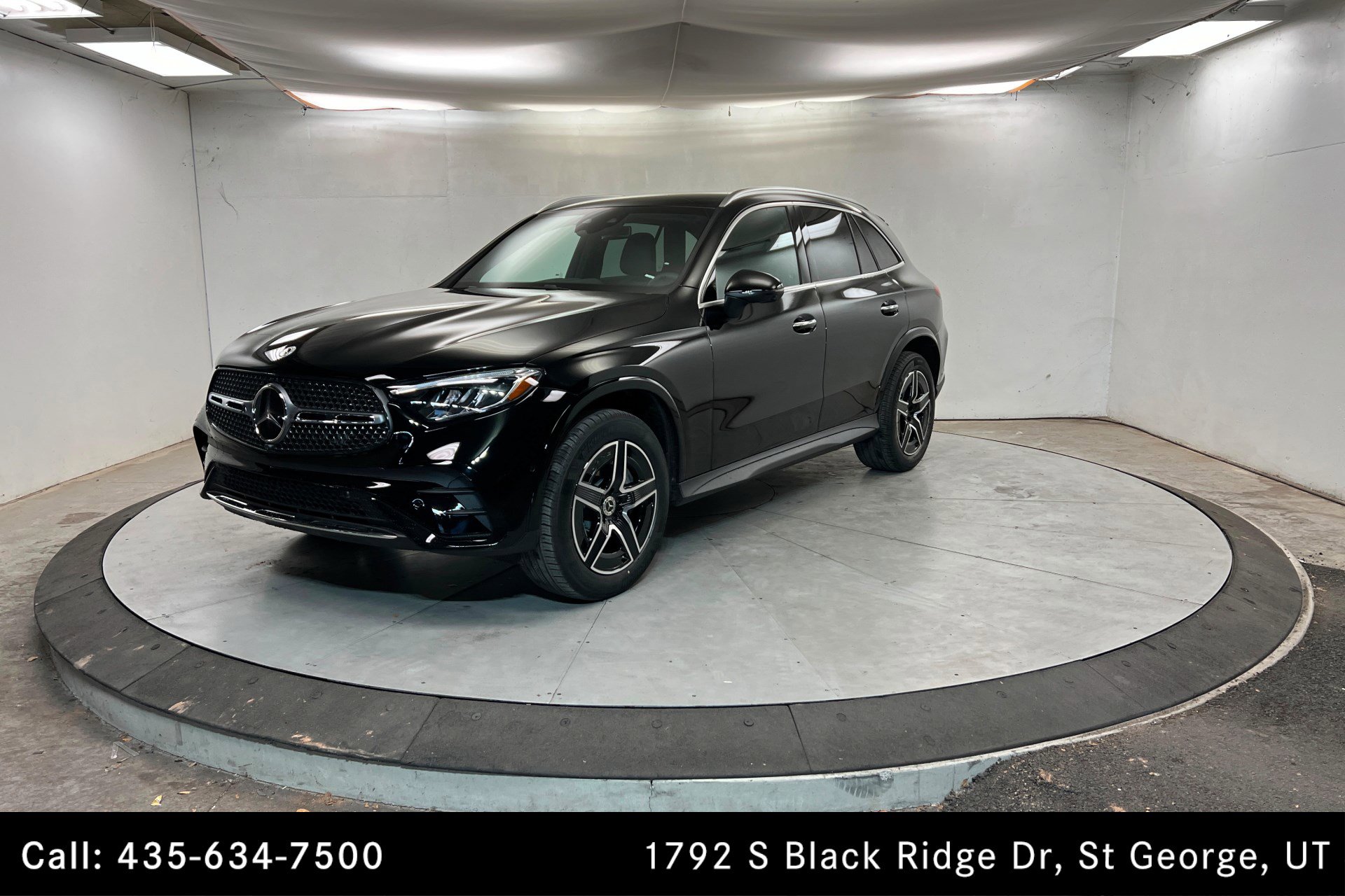 New 2026 Mercedes-Benz GLC 300 4MATIC image 1