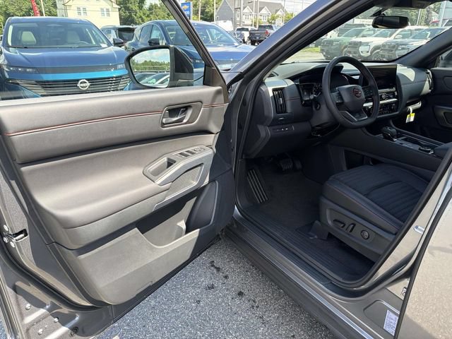New 2026 Nissan Pathfinder Rock Creek AWD/4WD image 12