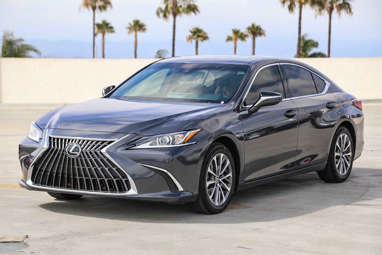 Certified 2023 Lexus ES 350 FWD image 3