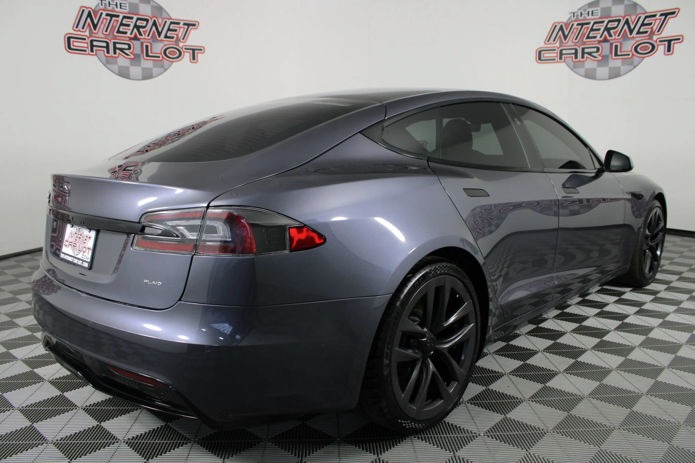 Used 2021 Tesla Model S Plaid AWD/4WD image 7