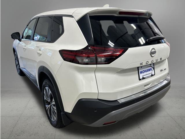 Used 2023 Nissan Rogue SV AWD/4WD image 3