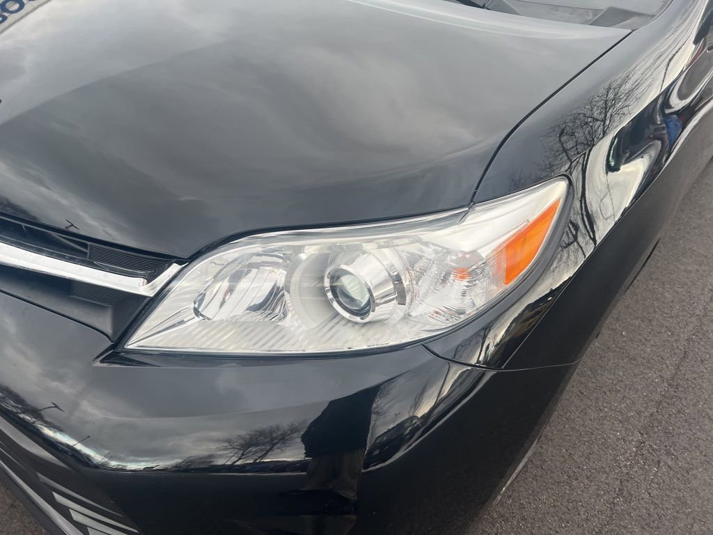 Used 2019 Toyota Sienna LE image 25