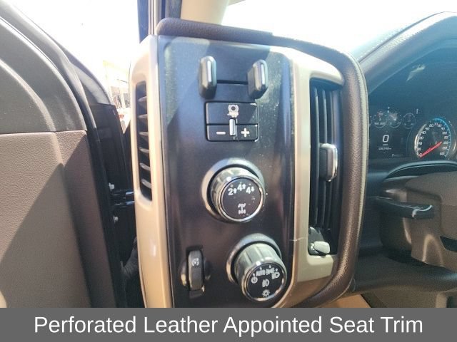 Used 2018 GMC Sierra 2500 Denali w/ Duramax Plus Package AWD/4WD image 20