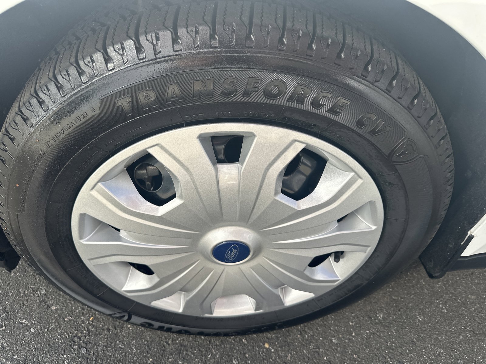 Used 2020 Ford Transit Connect XL FWD image 30