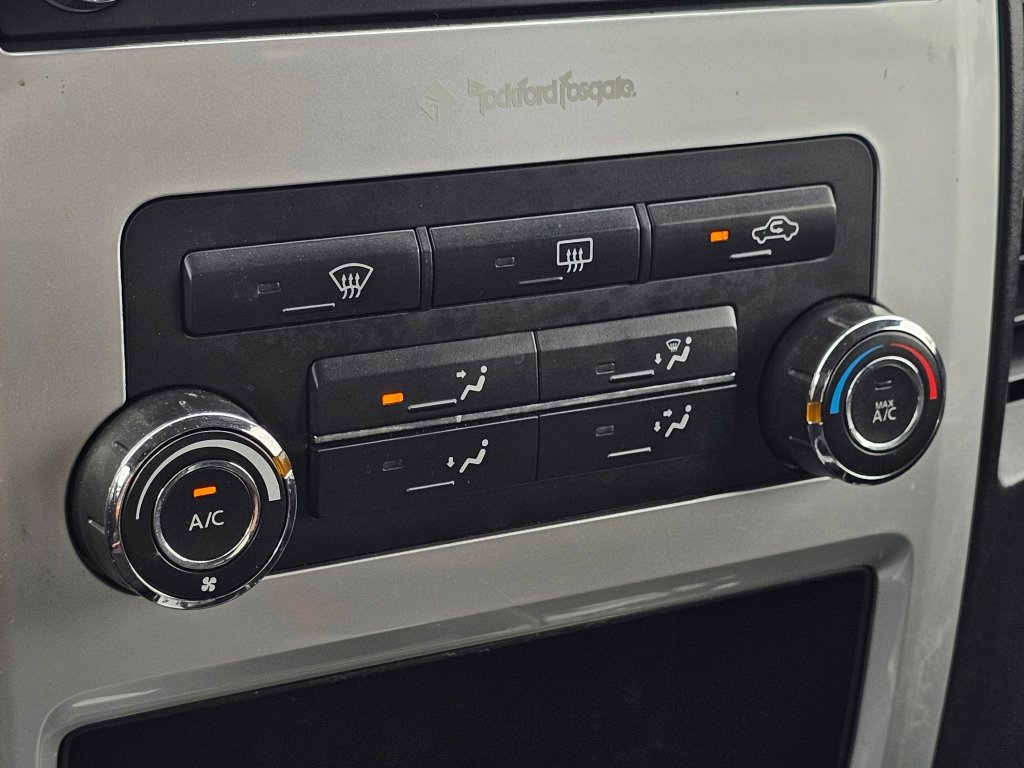 Used 2015 Nissan Titan PRO-4X image 10