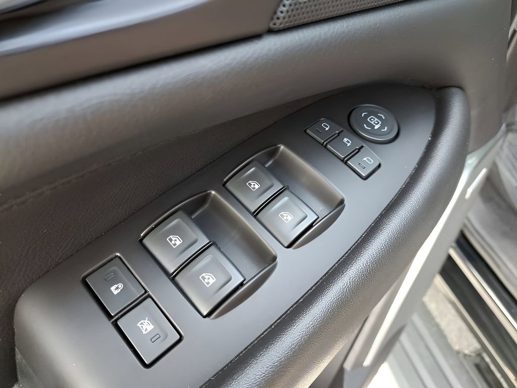 Used 2019 Cadillac Escalade Premium Luxury image 16