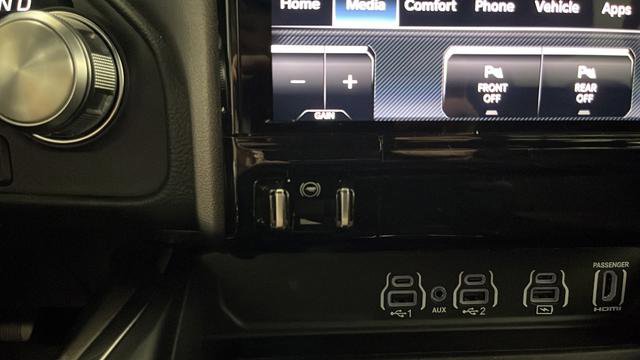 New 2026 RAM 1500 Laramie AWD/4WD image 30