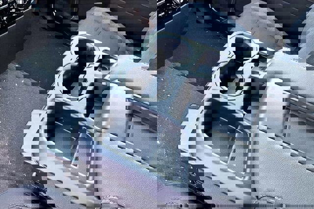 New 2026 GMC Sierra 1500 Elevation image 9