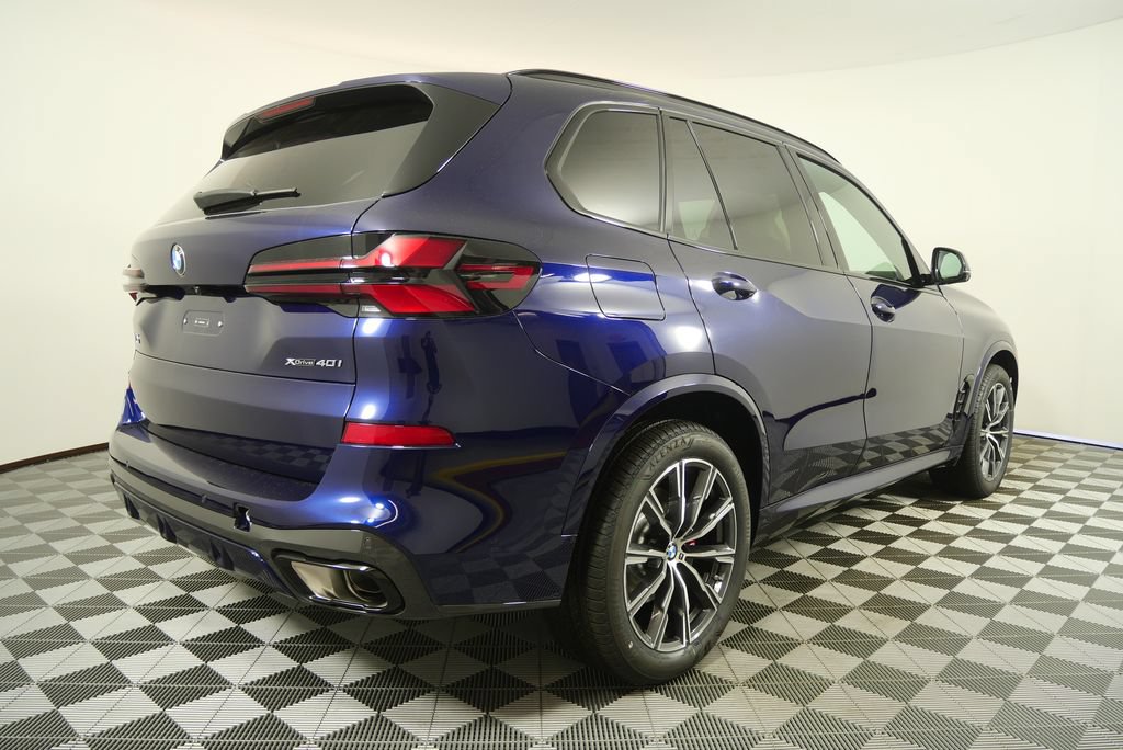 Used 2026 BMW X5 xDrive40i w/ M Sport Package AWD/4WD image 6