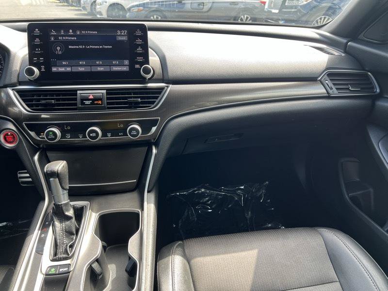 Used 2019 Honda Accord Sport image 10
