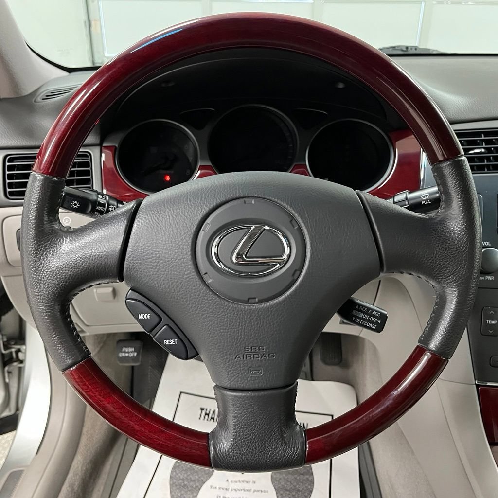 Used 2003 Lexus ES 330 FWD image 26