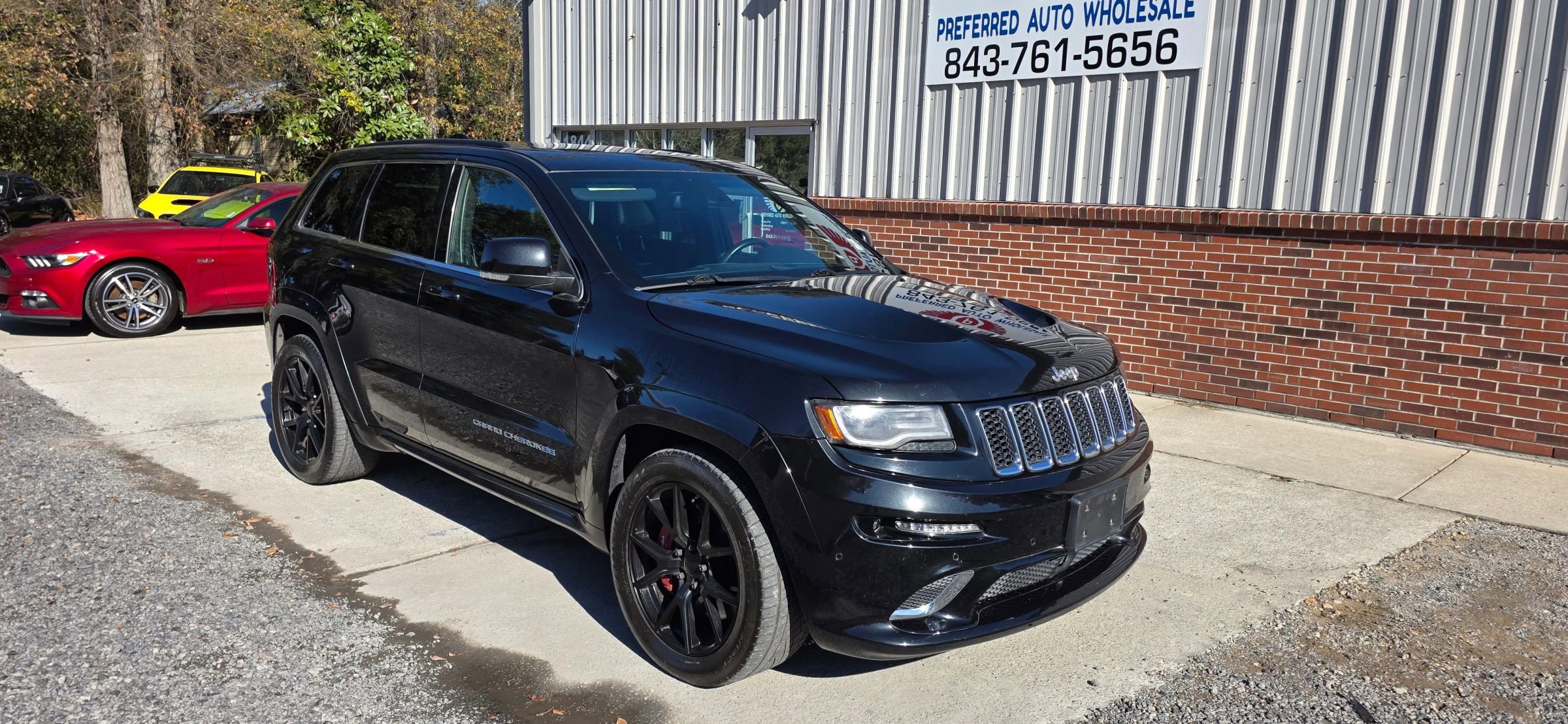 Used 2014 Jeep Grand Cherokee SRT8 w/ Luxury Group II image 2