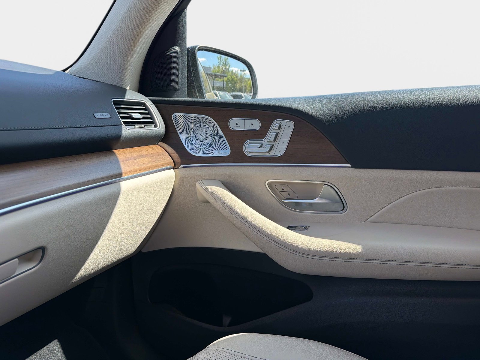 Certified 2021 Mercedes-Benz GLS 580 4MATIC image 21