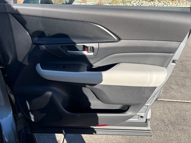 Used 2026 Toyota Grand Highlander AWD Hybrid image 34