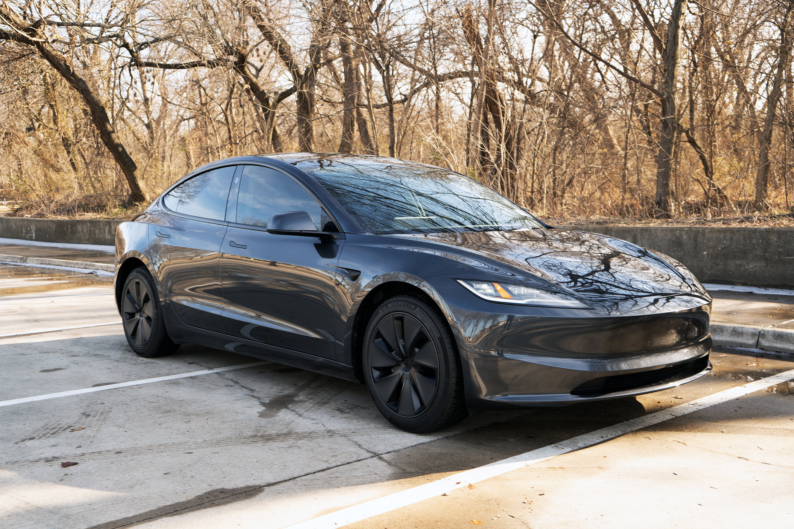Used 2025 Tesla Model 3 Long Range image 2