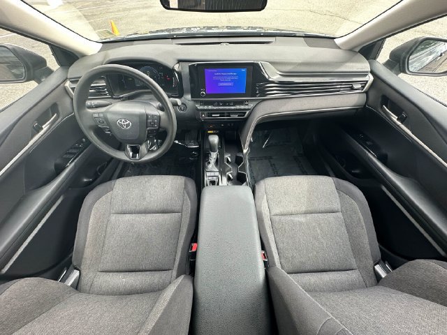 Used 2025 Toyota Camry LE FWD image 20