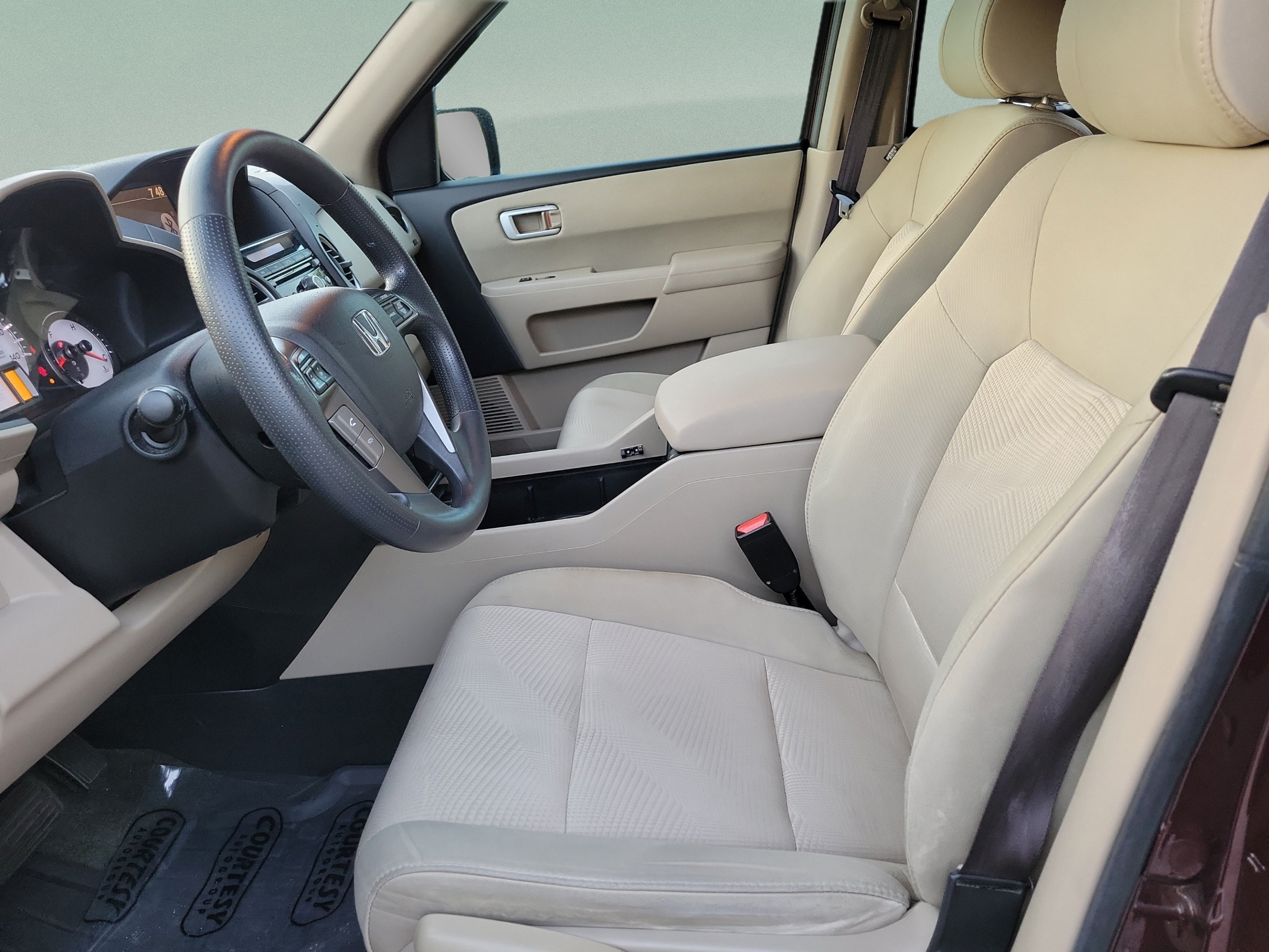 Used 2015 Honda Pilot LX image 16