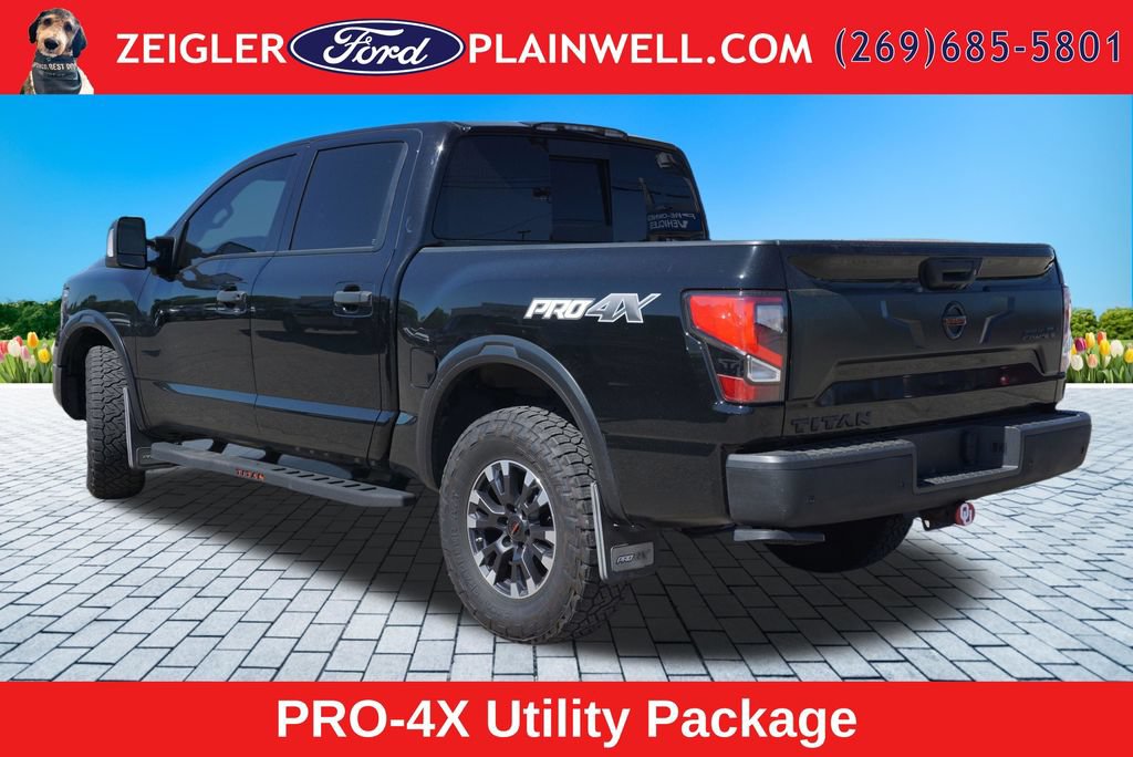 Used 2021 Nissan Titan PRO-4X w/ Pro-4x Convenience Package AWD/4WD image 3