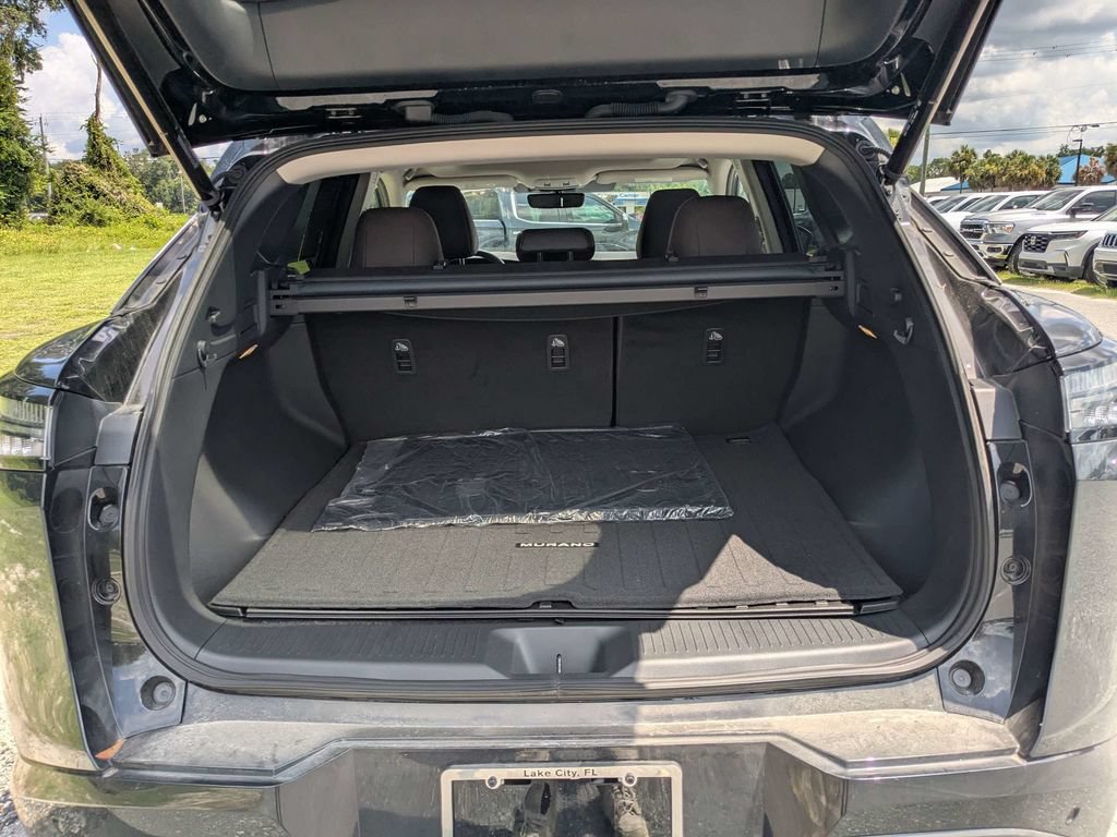 Used 2025 Nissan Murano Platinum w/ Cargo Package AWD/4WD image 12