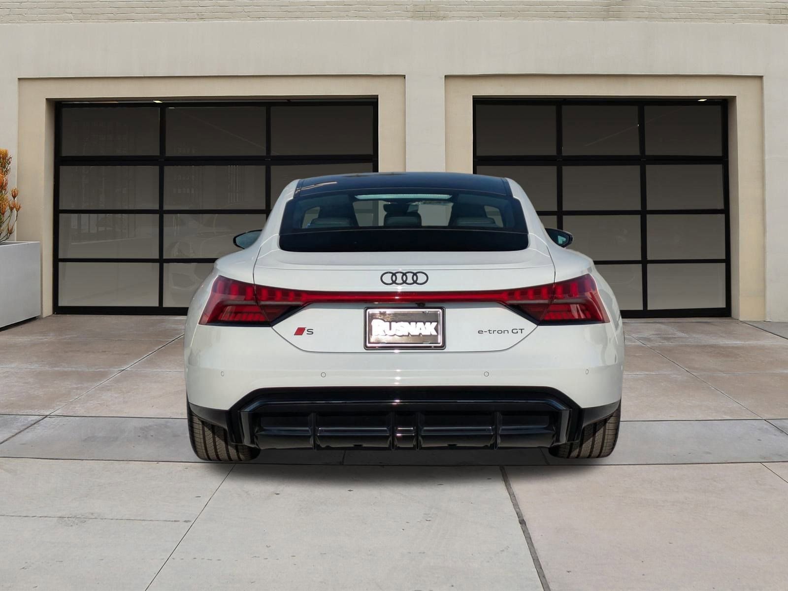 New 2026 Audi S e-tron GT Premium Plus AWD/4WD image 4