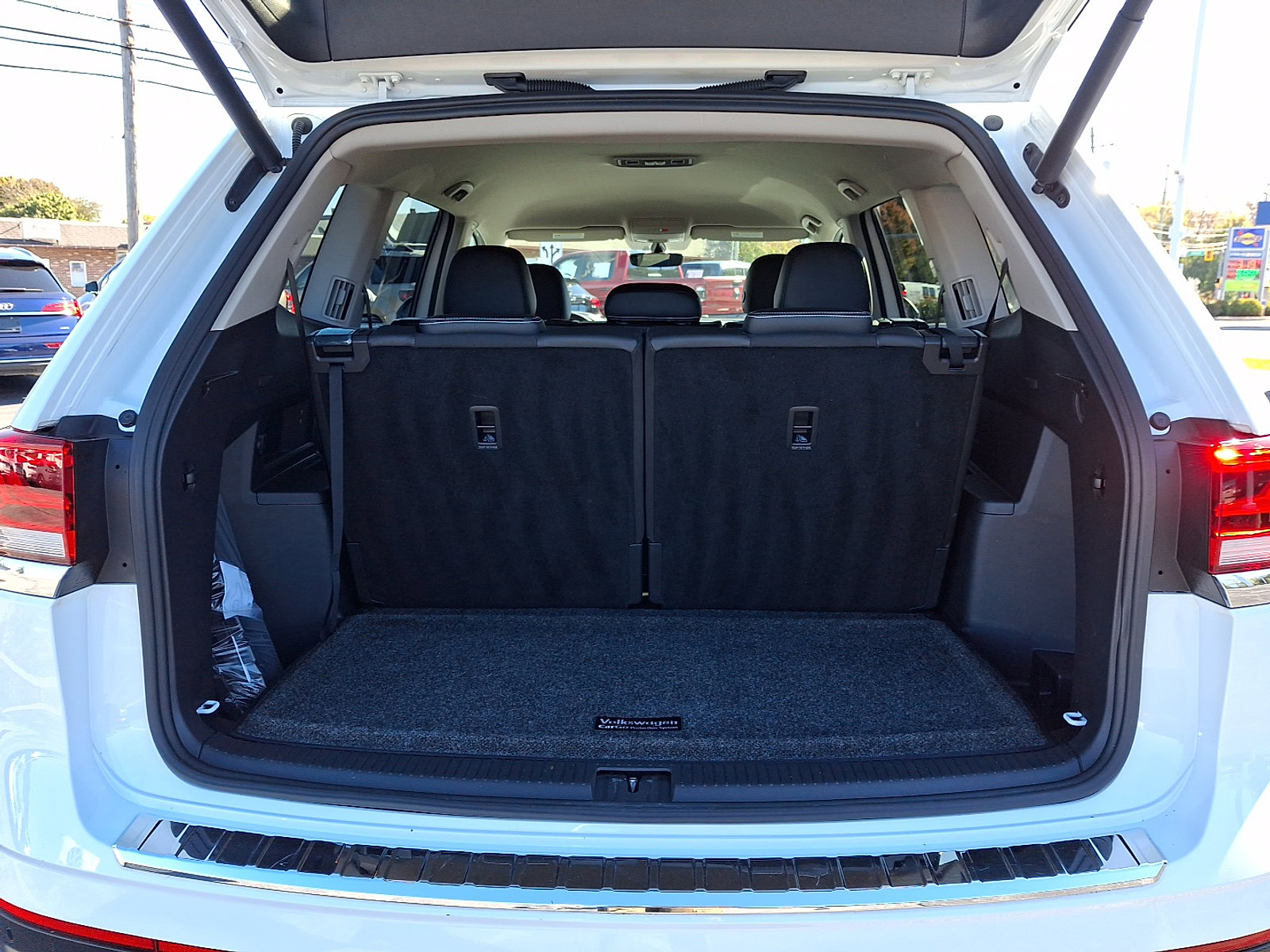 Used 2022 Volkswagen Atlas SE FWD image 31