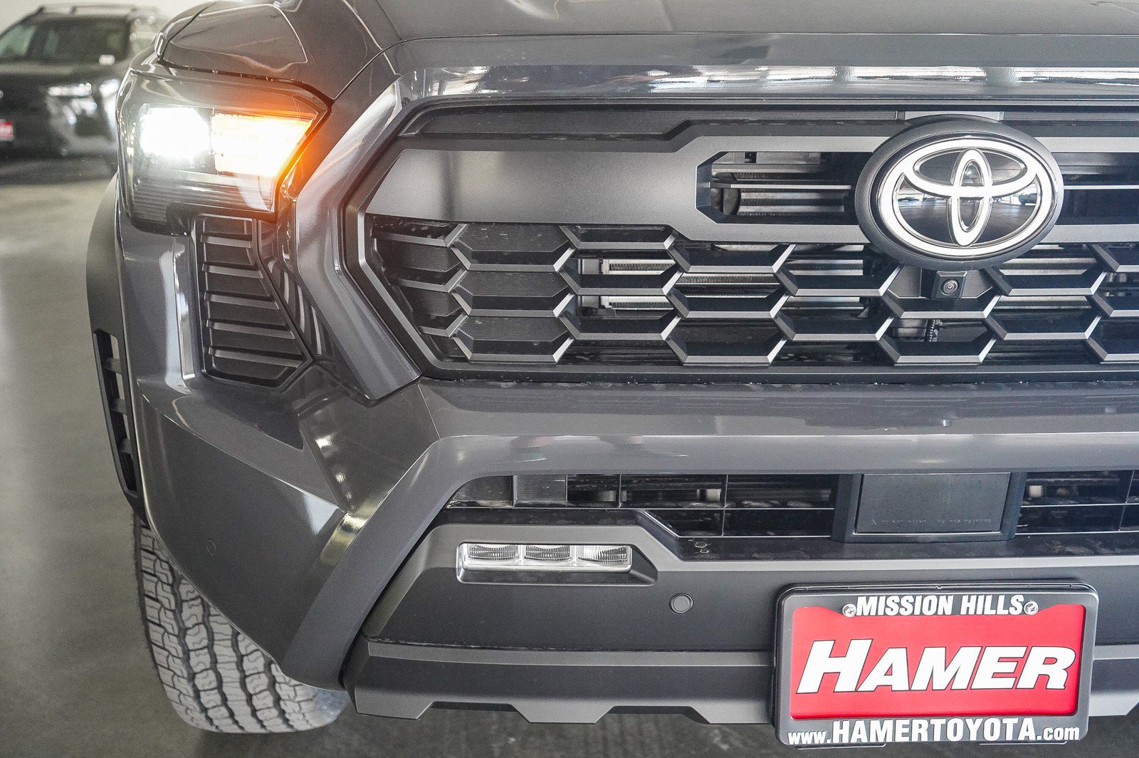 New 2026 Toyota Tacoma TRD Off-Road AWD/4WD image 12