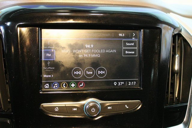Used 2021 Chevrolet Traverse LT FWD image 25