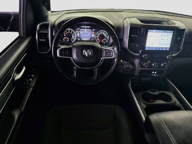 Used 2022 RAM 1500 2WD Quad Cab image 16