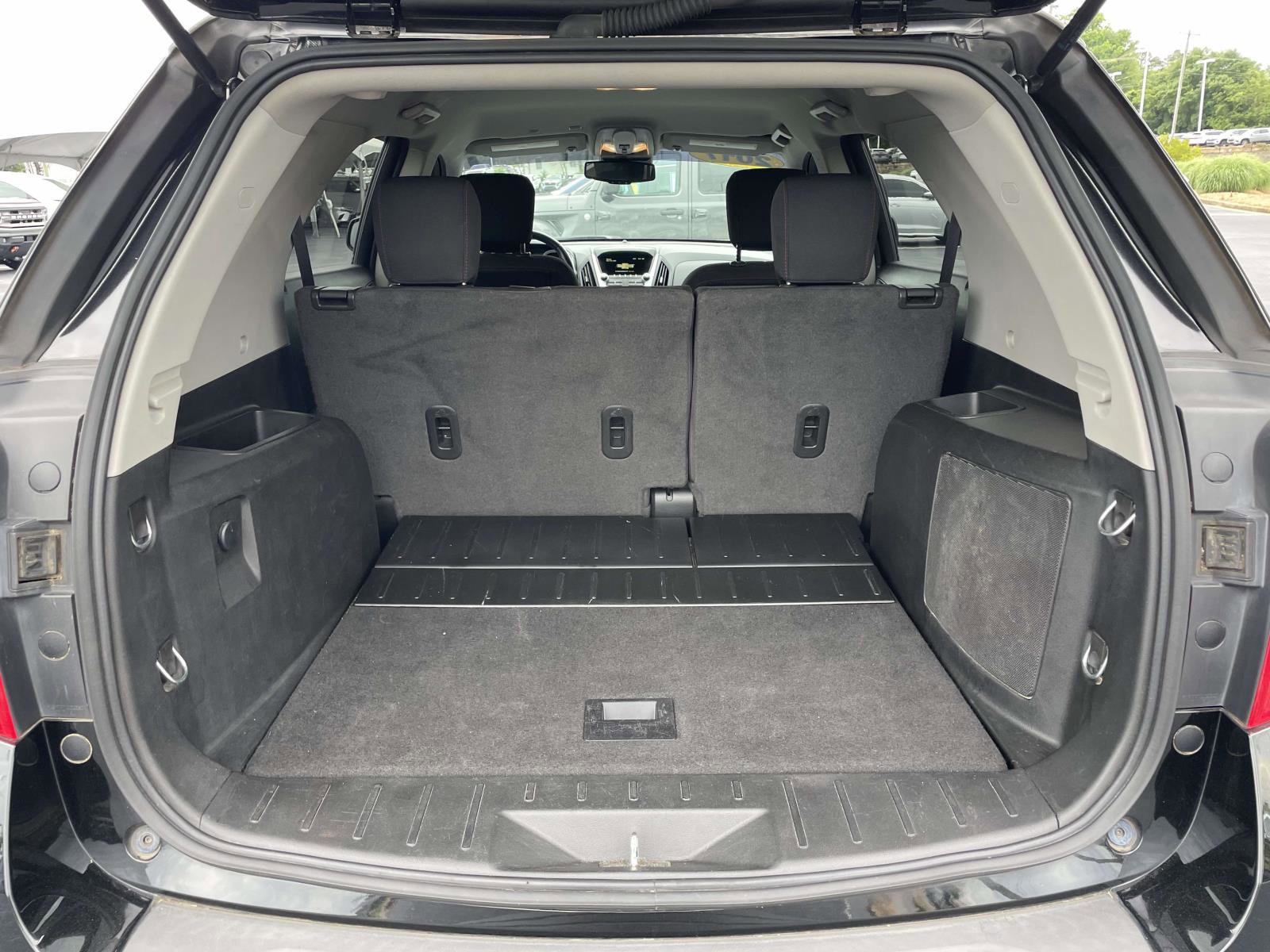 Used 2017 Chevrolet Equinox LT w/ Convenience Package FWD image 10