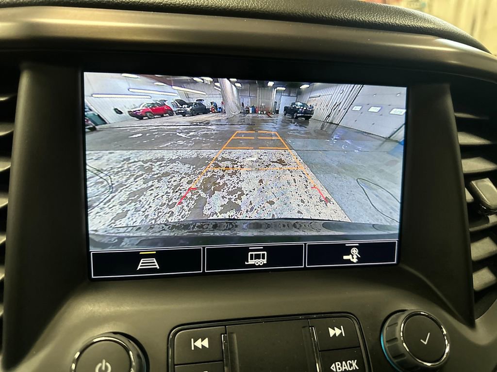 Certified 2023 GMC Acadia AT4 w/ Preferred Package AWD/4WD image 24
