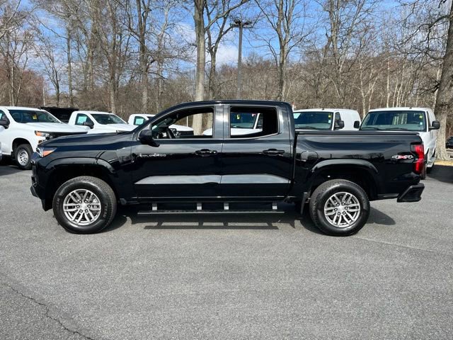 Used 2024 Chevrolet Colorado LT image 12