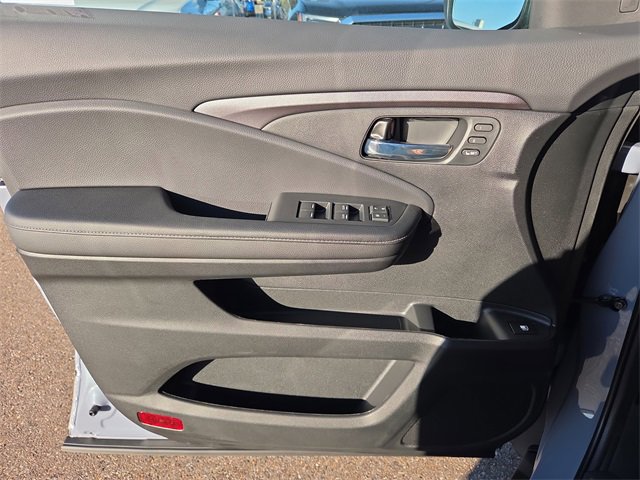 New 2026 Honda Ridgeline RTL image 9