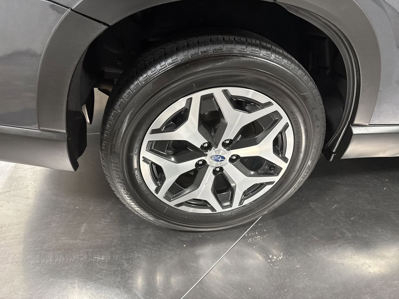Used 2023 Subaru Forester Premium image 13