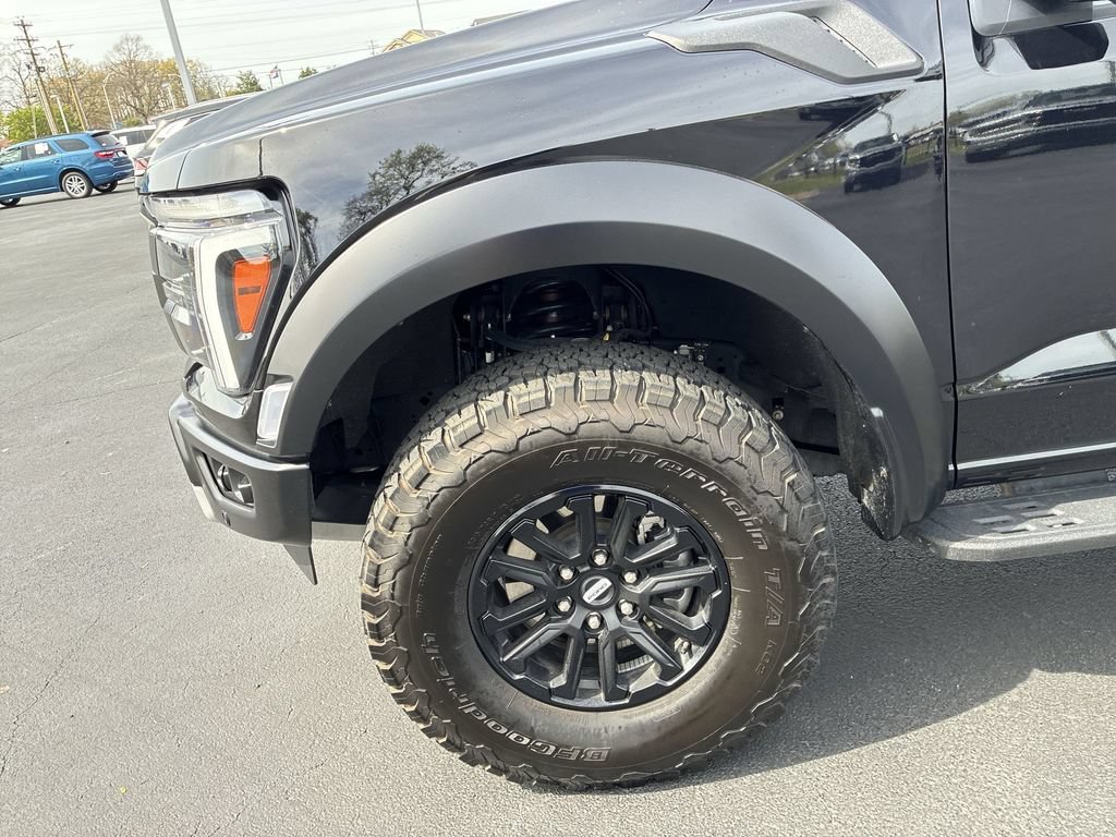 Used 2025 Ford F150 Raptor AWD/4WD image 10