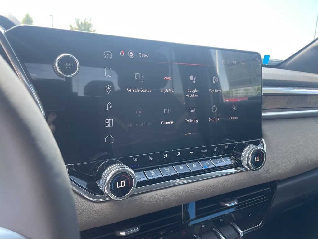 New 2026 GMC Canyon Denali image 14