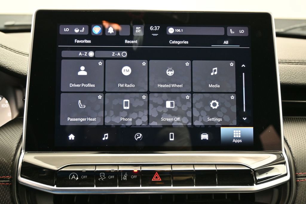 Used 2022 Jeep Compass Trailhawk w/ Trailhawk Convenience Group AWD/4WD image 28