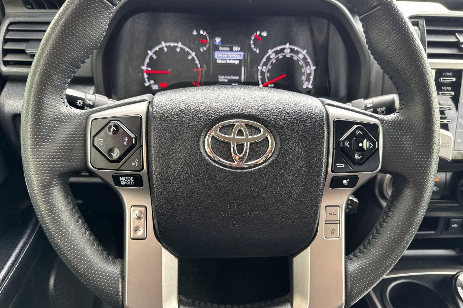 Certified 2024 Toyota 4Runner SR5 AWD/4WD image 15